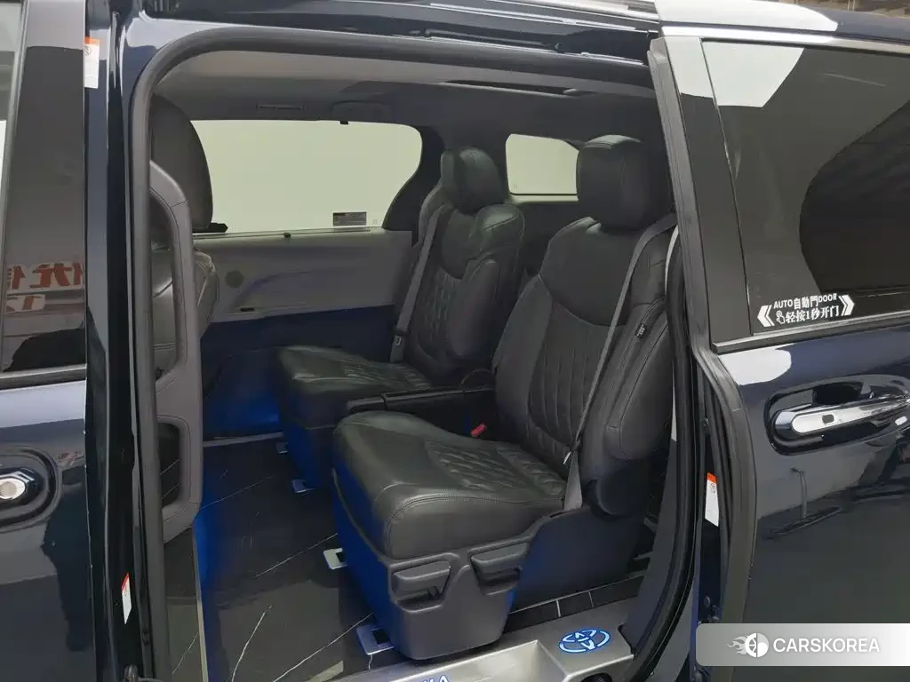 Toyota Granvia id 4628304 из Китая 18