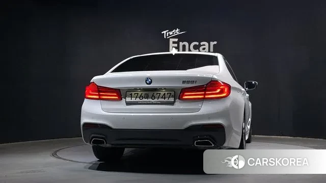 BMW 5 Series (G30) id 2965851 из Кореи 14