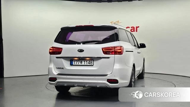 Kia The New Carnival id 4508504 из Кореи 14