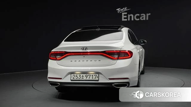 Hyundai Grandeur IG id 3911517 из Кореи 14