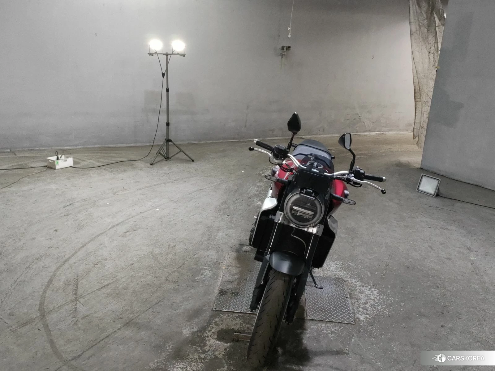 Проданный Honda CB1000R id 3950140 из Японии, фото 4