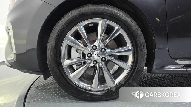 Kia The New Carnival id 4907473 из Кореи 27