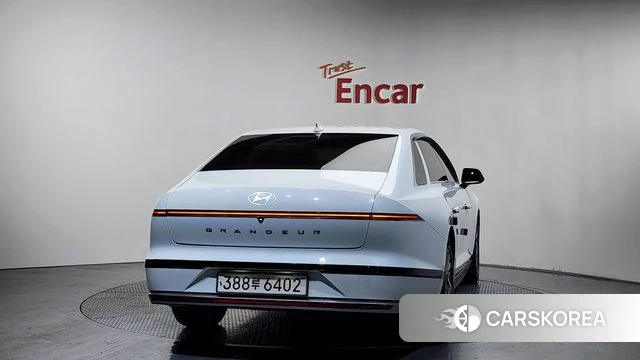 Hyundai Grandeur (GN7) id 3832238 из Кореи 14