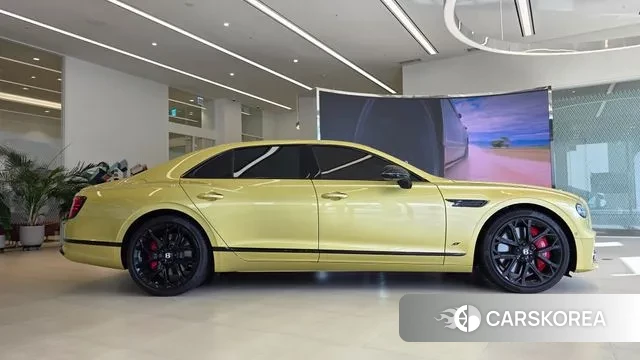 Bentley Flying Spur 3rd Generation id 3278350 из Кореи 13