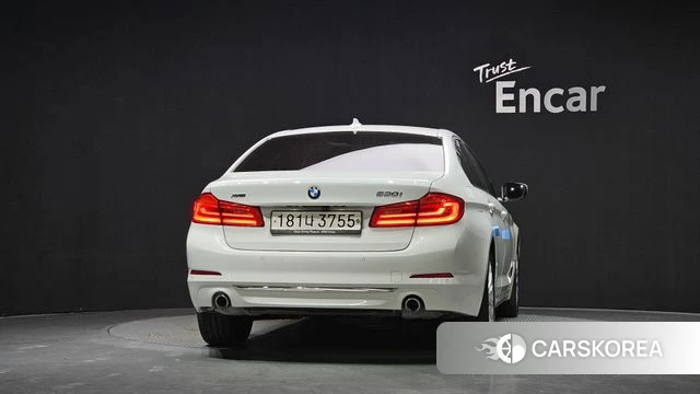 BMW 5 Series (G30) id 4736951 из Кореи 28