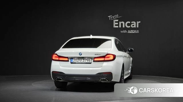 BMW 5 Series (G30) id 4281801 из Кореи 24