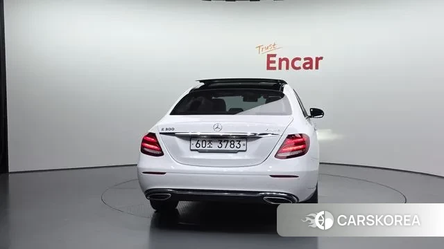 Mercedes-Benz E-Class W213 id 3368642 из Кореи 14