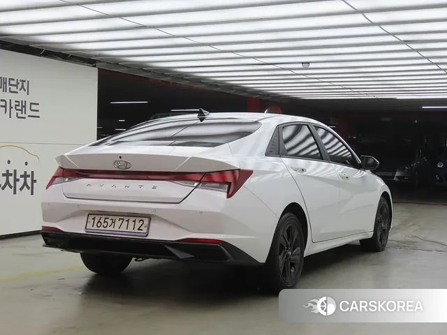 Hyundai Avante Hybrid (CN7) id 3659967 из Кореи 14
