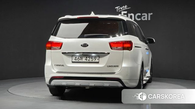 Kia All New Carnival id 4543783 из Кореи 14