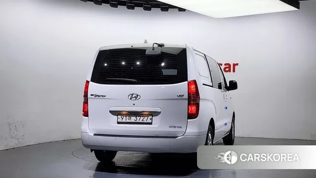 Hyundai The New Grand Starex id 3469087 из Кореи 14