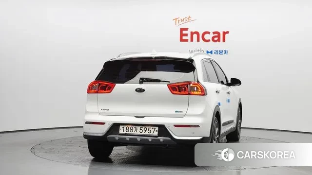 Kia Niro id 3578584 из Кореи 14