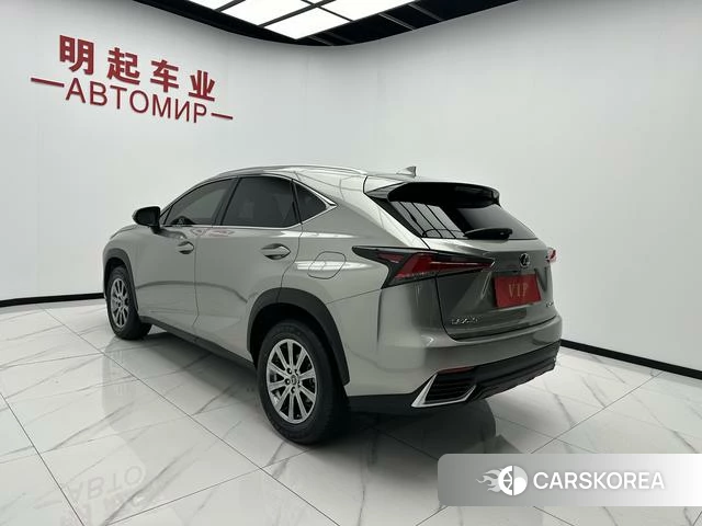 Lexus NX id 4307639 из Китая 13