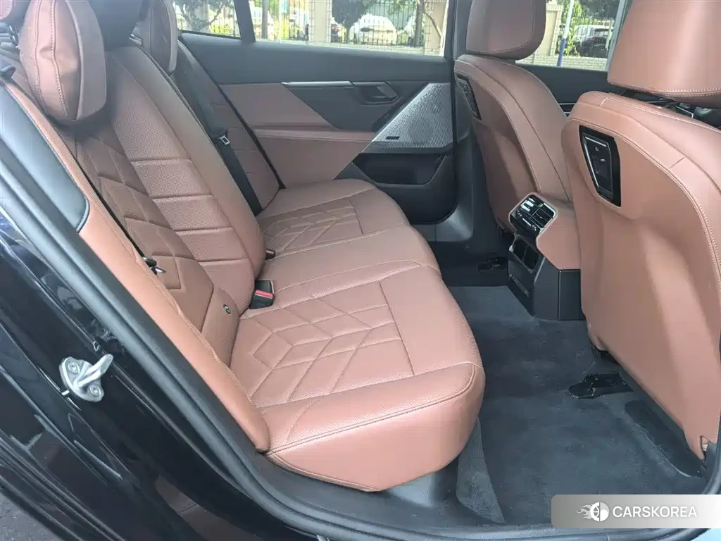 BMW 5 series id 4681076 из Китая 19