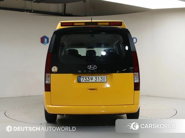 Hyundai Staria id 4330597 из Кореи 14