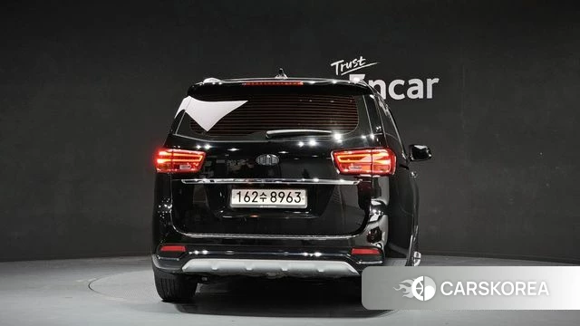 Kia The New Carnival id 4378041 из Кореи 14