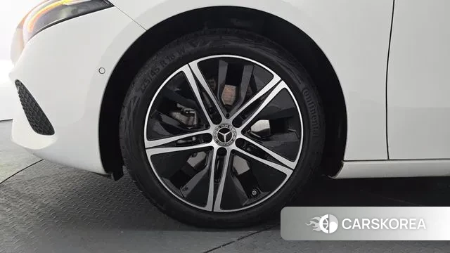 Mercedes-Benz A-Class W177 id 3528490 из Кореи 14