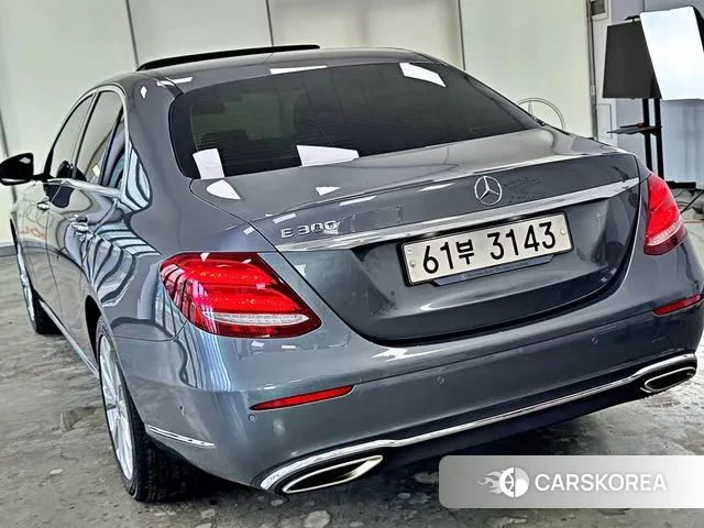 Mercedes-Benz E-Class W213 id 3474937 из Кореи 14