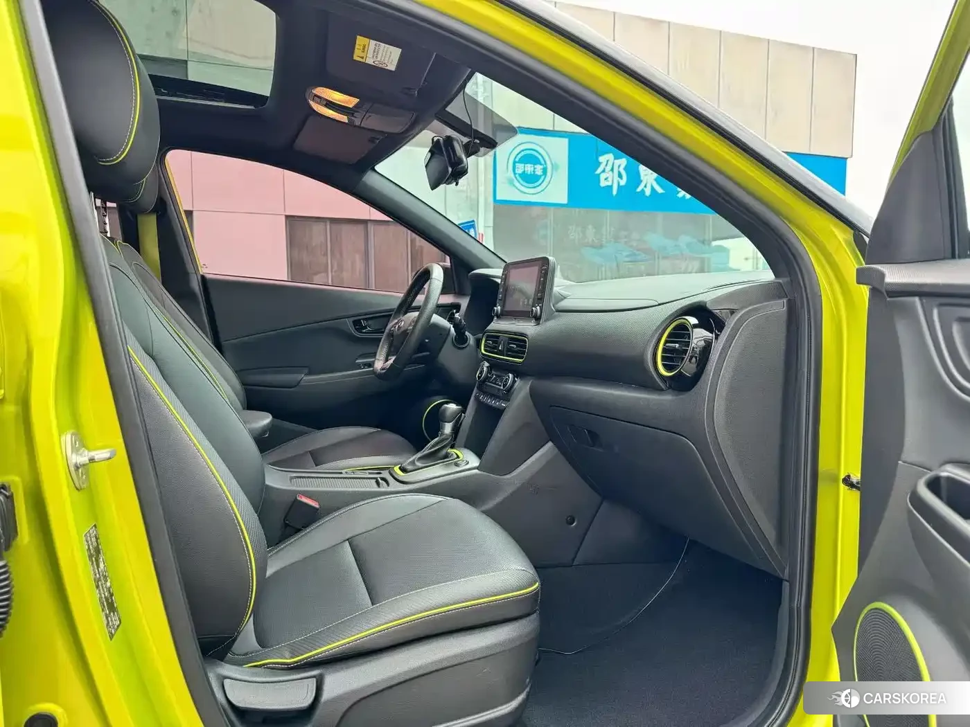 Hyundai ENCINO 2018 Yellow/orange из Китая, фото 4