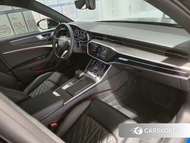 Audi A6L id 4320675 из Китая 15