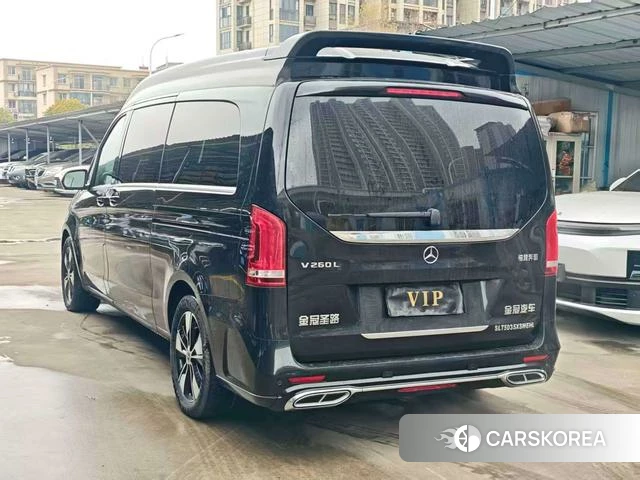 Mercedes-Benz V-class 2024 Черный из Китая, фото 4
