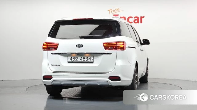 Kia The New Carnival id 4310913 из Кореи 14