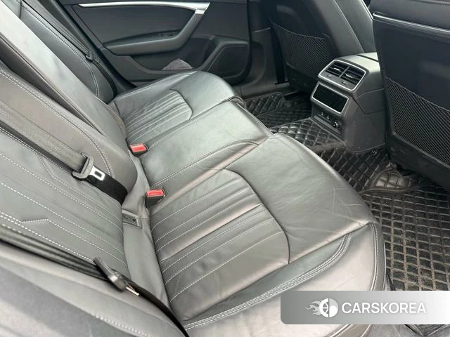 Audi A6L 2023 Черный из Китая, фото 4