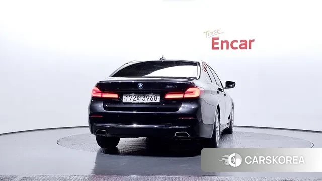 BMW 5 Series (G30) id 3567225 из Кореи 14