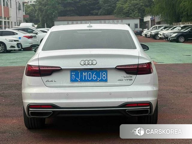 Audi A4L id 4313543 из Китая 14