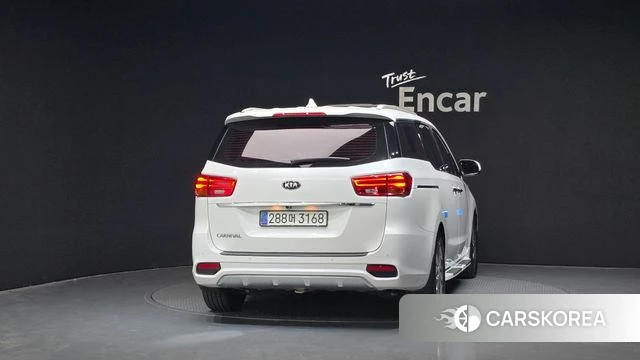 Kia The New Carnival id 3905739 из Кореи 14