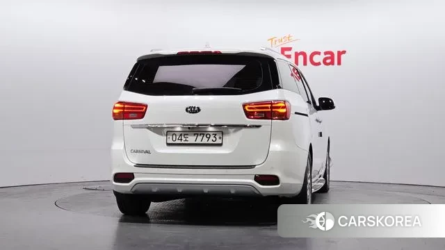 Kia The New Carnival id 3766736 из Кореи 14