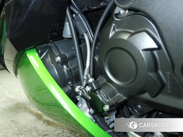 Engine photo