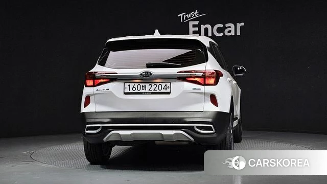 Kia Seltos id 4284919 из Кореи 14