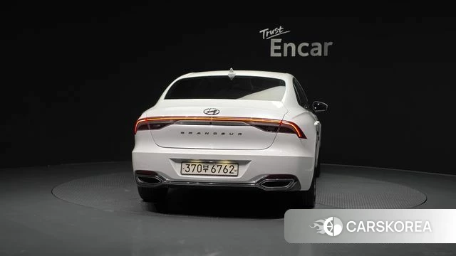 Hyundai The New Grandeur IG Hybrid id 3795482 из Кореи 14