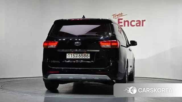 Kia All New Carnival id 3773335 из Кореи 14