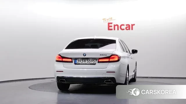 BMW 5 Series (G30) id 3697820 из Кореи 14