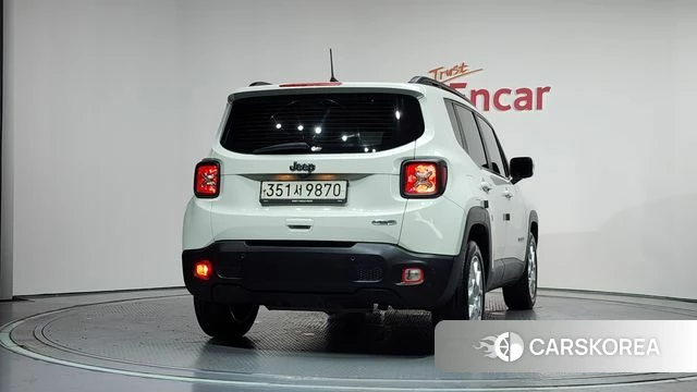 Jeep Renegade id 4637399 из Кореи 14
