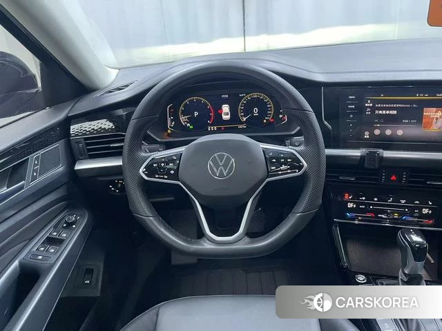Volkswagen Passat 2023 Черный из Китая, фото 4