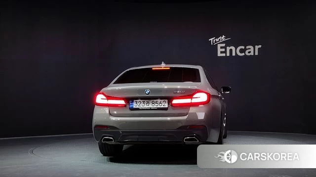 BMW 5 Series (G30) id 4624272 из Кореи 14