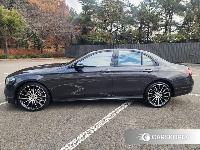Mercedes-Benz E-Class W213 id 3410938 из Кореи 14