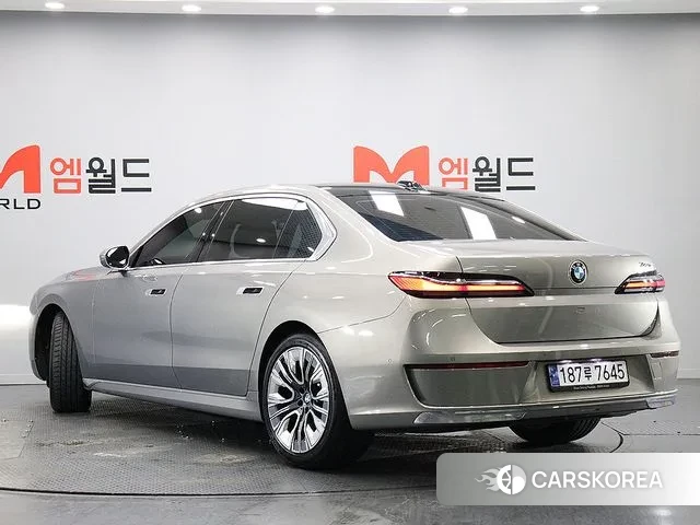 BMW 7 Series (G70) id 3246780 из Кореи 7