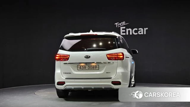 Kia The New Carnival id 4294952 из Кореи 14