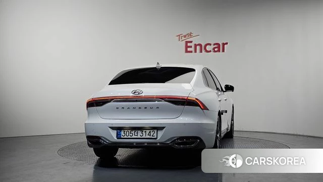 Hyundai The New Grandeur IG id 3954055 из Кореи 14