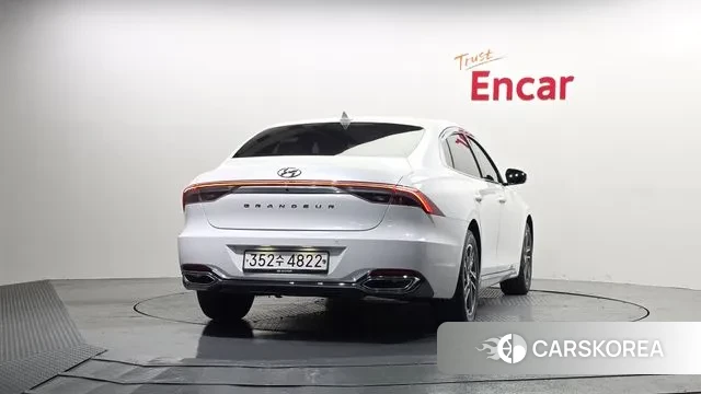 Hyundai The New Grandeur IG id 3468981 из Кореи 14