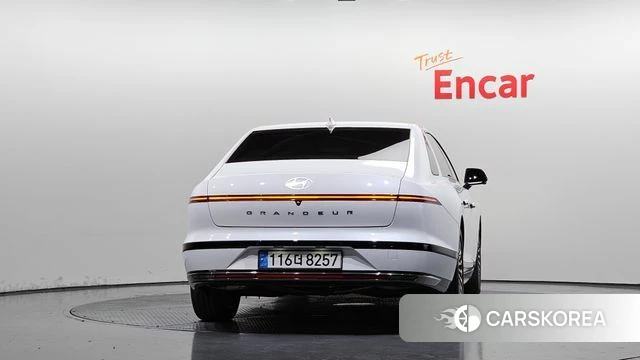 Hyundai Grandeur (GN7) id 4870908 из Кореи 32