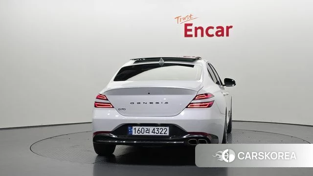 Genesis The New G70 id 3940640 из Кореи 14