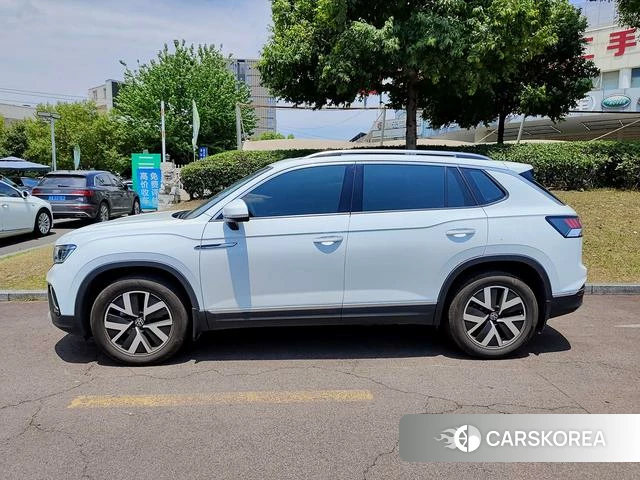 Volkswagen Tanyue 2024 Белый из Китая, фото 5