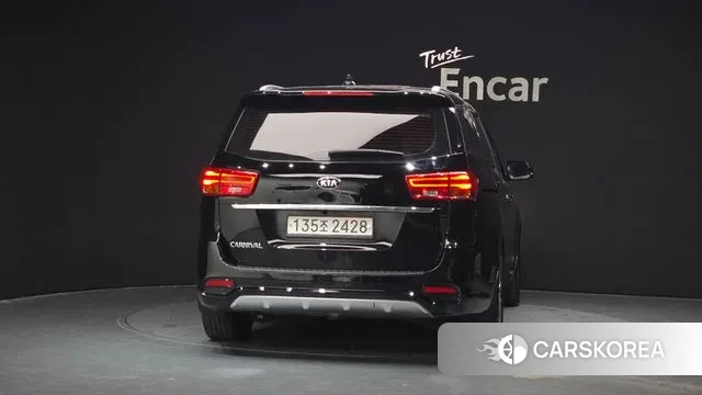 Kia The New Carnival id 3612630 из Кореи 14