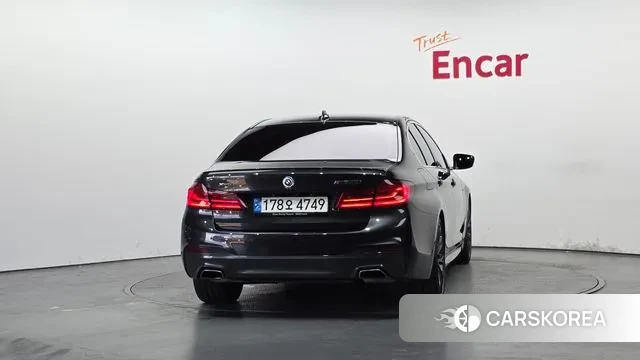 BMW 5 Series (G30) id 3718102 из Кореи 14