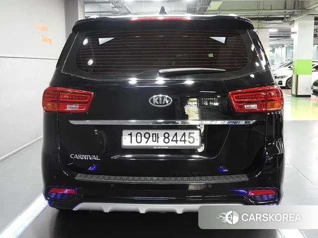 Kia The New Carnival id 3312774 из Кореи 14