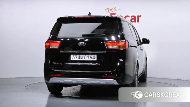Kia All New Carnival id 4596449 из Кореи 14